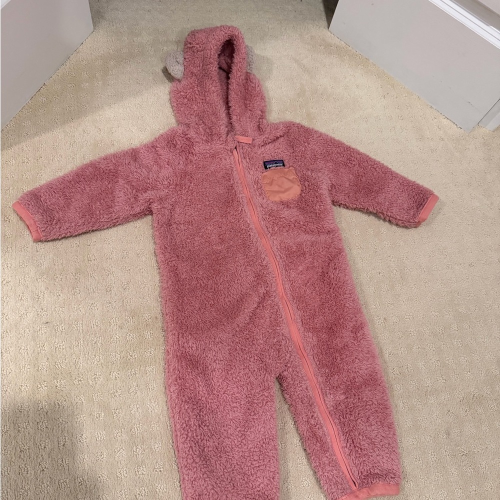 Patagonia Baby Furry Friends Pink Fleece Bunting